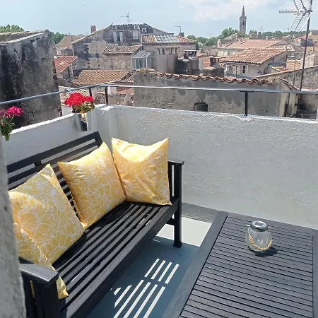 Les Terrasses Appartement Arles Buitenkant foto